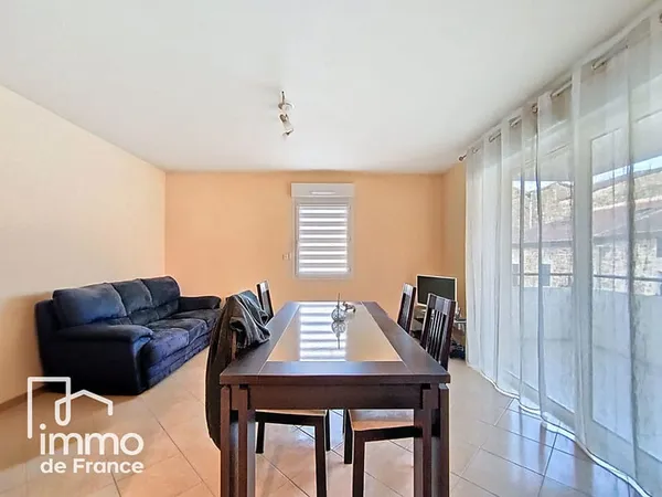 Lagnieu Appartement T2 de 57 m² au 1er étage avec ascenseur