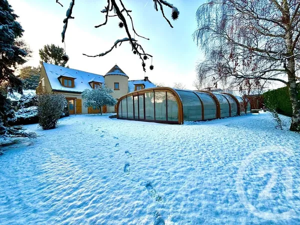 Maison 9 pièces 202 m²