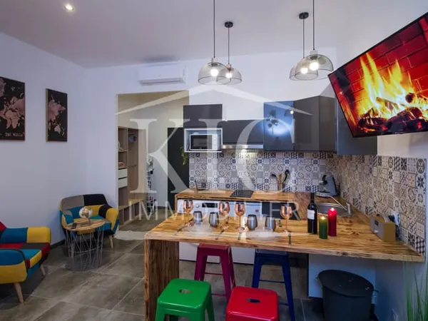 CARCASSONNE - ENSEMBLE IMMOBILIER - 2 STUDIOS