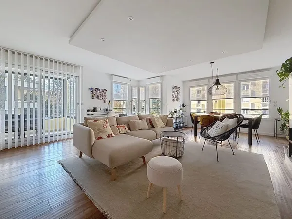 L'élégance d'un grand appartement familial au coeur d'une rés