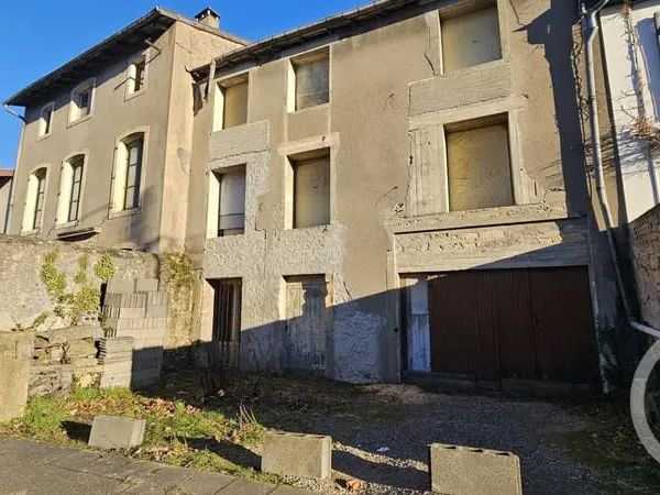 Maison 1 pièce 250 m² 