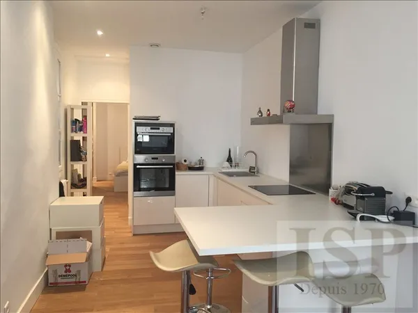 APPARTEMENT AIX EN PROVENCE - 2 pièce(s) - 61 m2 