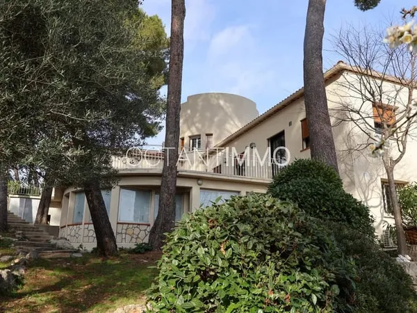 Le Cannet Maison de caractère 4P +2P 220m2 Calme et nature