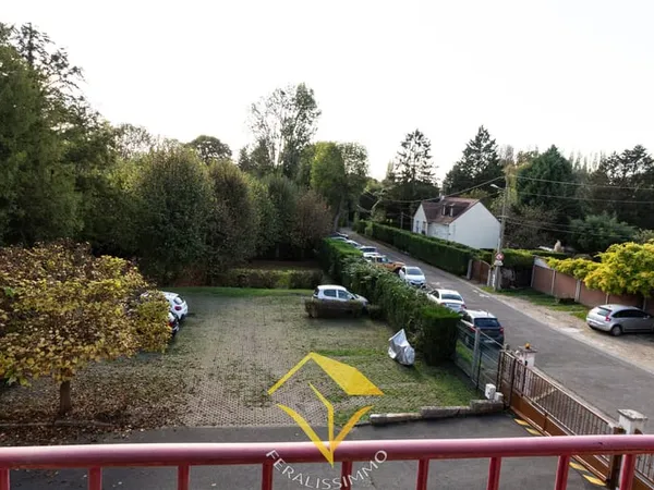 Lumière, calme et sérénité pour ce F2 avec balcon vue sur le