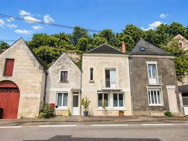 Maison de 85m², 4 pièces avec espaces troglodytes
