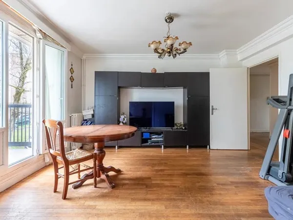 Spacieux appartement 5P, Paris 20e 