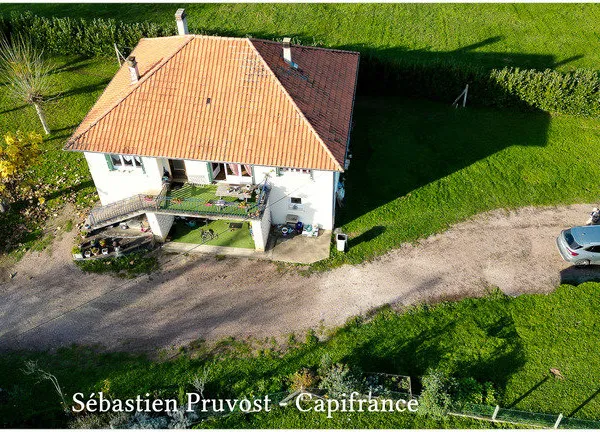 SAINT PARDOUX LA RIVIERE (24) Maison rénovée à vendre 6 pièces, 4 chambres, double distribution, gar