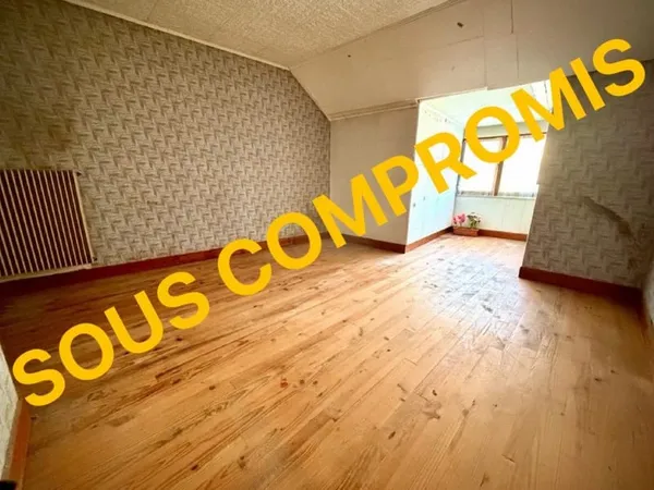 MAISON A RENOVER - 63 M2 - CENTRE VILLE - SEMUR EN AUXOIS