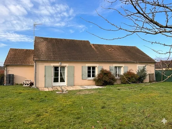 A VENDRE - Maison de plain pied 4 pièces à Argenton-Sur-Creu 