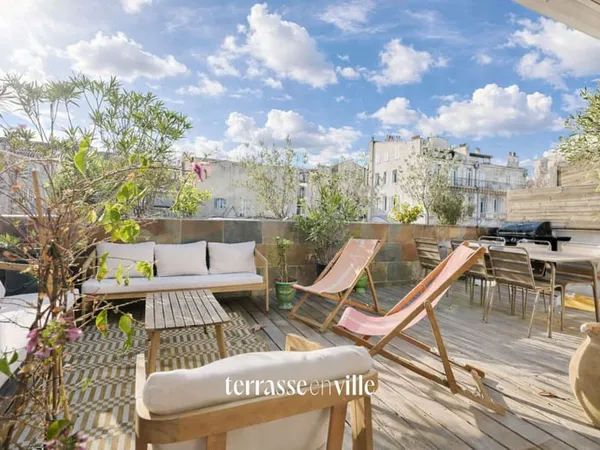 PREFECTURE / PIERRE PUGET - DUPLEX T4 - 140m2 - TERRASSE - D 
