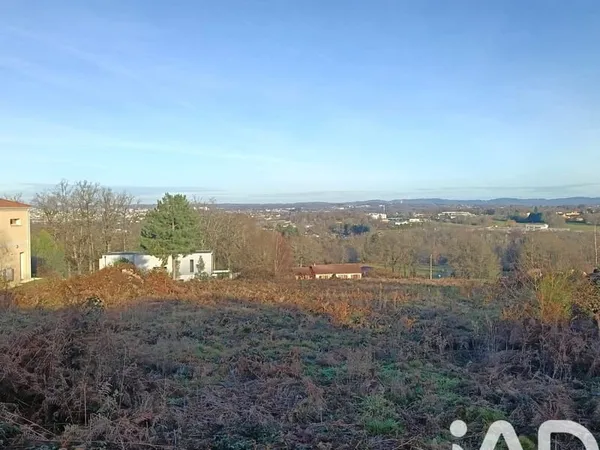 Terrain 960 m²