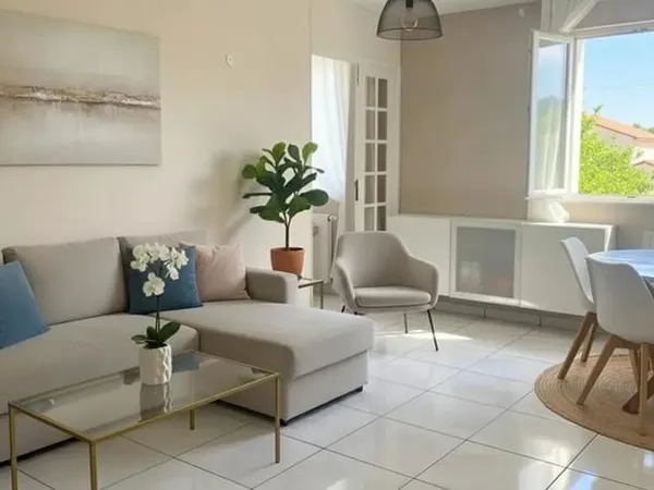 Appartement 4 pièces de 68 m² en vente à Romilly-sur-Seine 