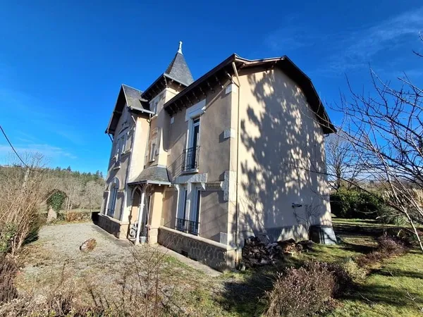 Maison Vente Saint-Léonard-de-Noblat 7p 159m² 289000€