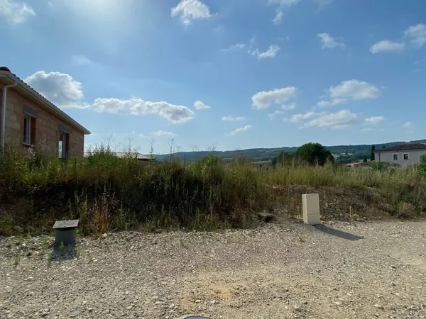 Terrain 501m2 anneyron à 93000€ pour votre futur projet 