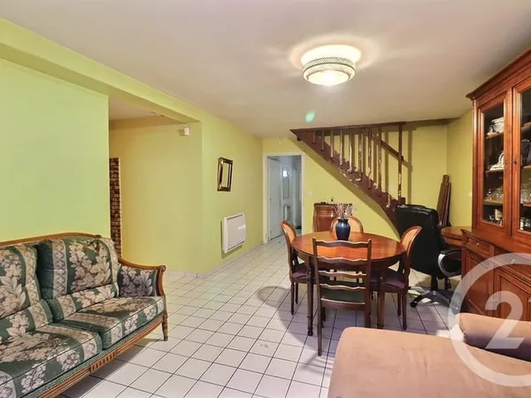 Maison 5 pièces 105 m² 