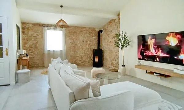 Magnifique maison de village entièrement rénovée avec dépend 