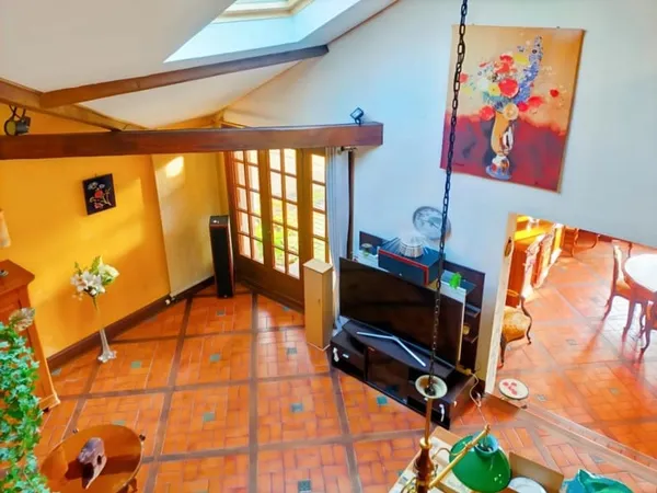 Chartrettes : Maison de caractère avec accès privé à la Seine 