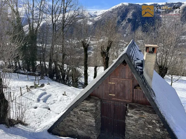 Grange Foraine* Authentique dans les Pyrénées