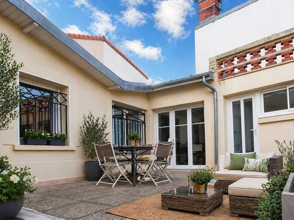 Esprit maison avec terrasse aux portes de Puteaux