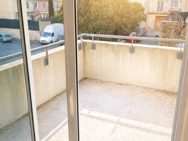 MONTPELLIER CELLENEUVE T2 AVEC TERRASSE PARKING 