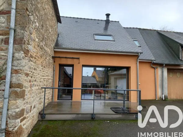 Maison de ville Villaines la Juhel 6 pièces 146m² 