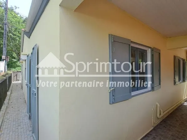 T2 meublé pour étudiant avec terrasse et jardinet, proche un 