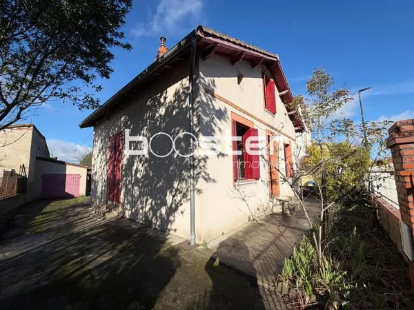 Maison 5 pièces de 127 m² avec jardin et garage Métro Barriere de Paris Toulouse 