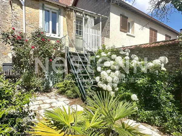 Chambray - Maison 3 chambres avec jardinet 127m² et dépendance - 5 min A13, proche Paris