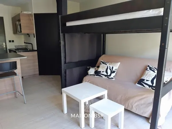 Studio 1 pièce 22 m²