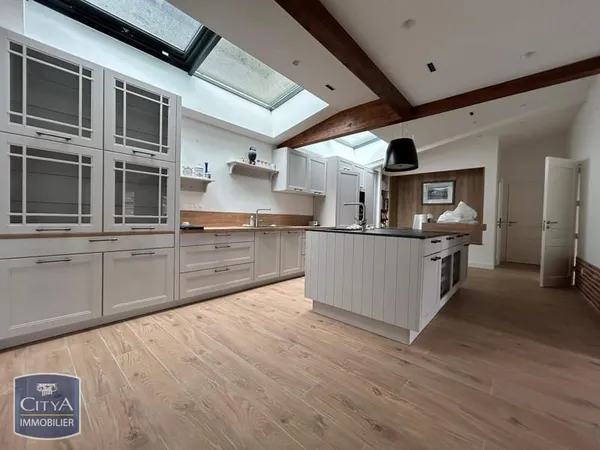 Maison 4 pièces 144 m² 