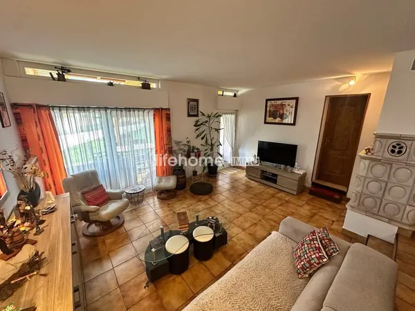 Exclusivité - Maison T5 de 110 m² avec garage et jardin à H