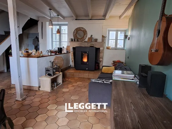 Maison 3 pièce(s), GURAT 