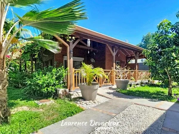 Maison à vendre 4 pièces LE MOULE (971)