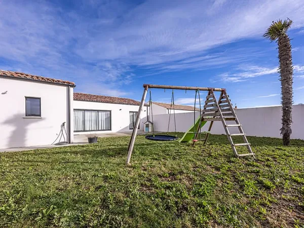 Maison de plain pied 20 min LA ROCHELLE 