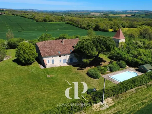 Le paradis au sommet d'une colline : Un domaine intemporel e 