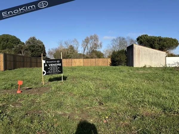 Terrain constructible de 464 m2 
