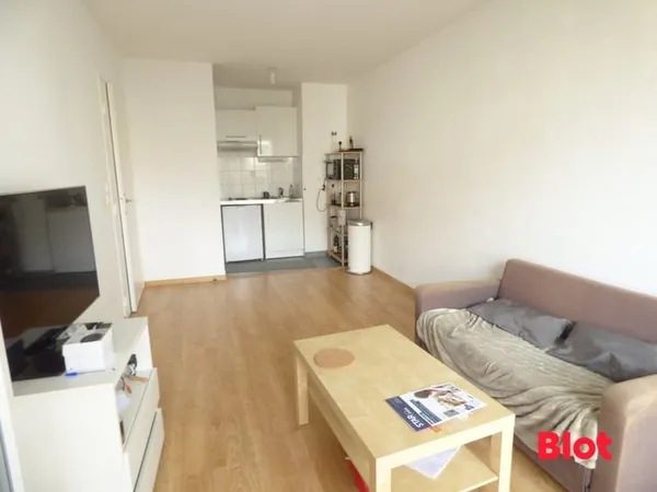 A VENDRE EN EXCLUSIVITE BLOT IMMOBILIER - APPARTEMENT TYPE 2 - RENNES BEAUREGARD 