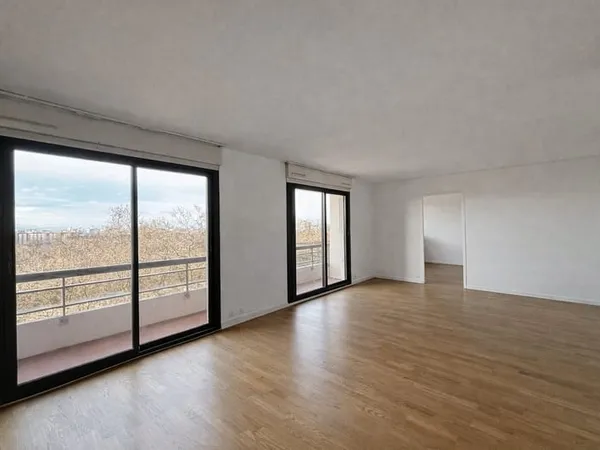 TOULOUSE / ALL DE BARCELONE À vendre Appartement traversant avec balcon T3/4 avec cellier, séchoir 