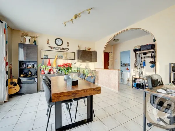 Appartement 4 pièces 69 m² 