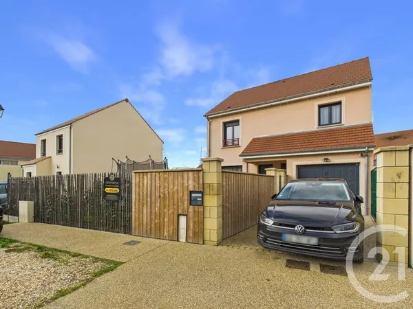 Maison 6 pièces 107 m² 