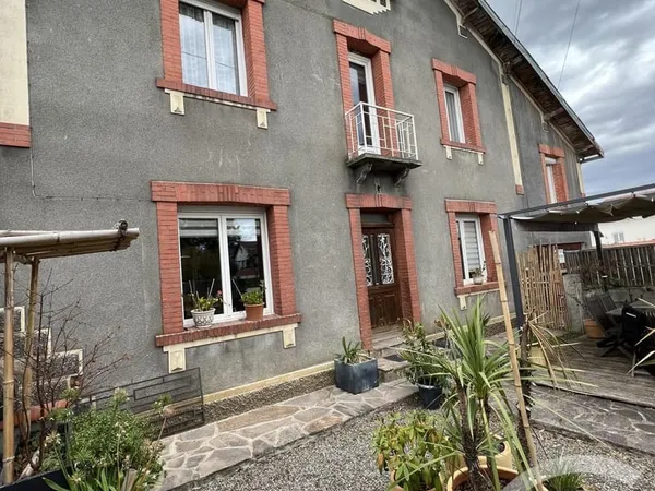 Maison 8 pièces 201 m² 