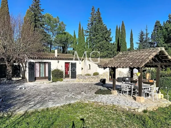 Exclusivité - Mougins - Quartier Picasso | Plain-pied au calme absolu, fort potentiel 
