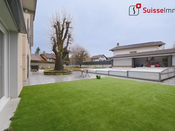 Maison Valentigney 10 pièces 293 m2