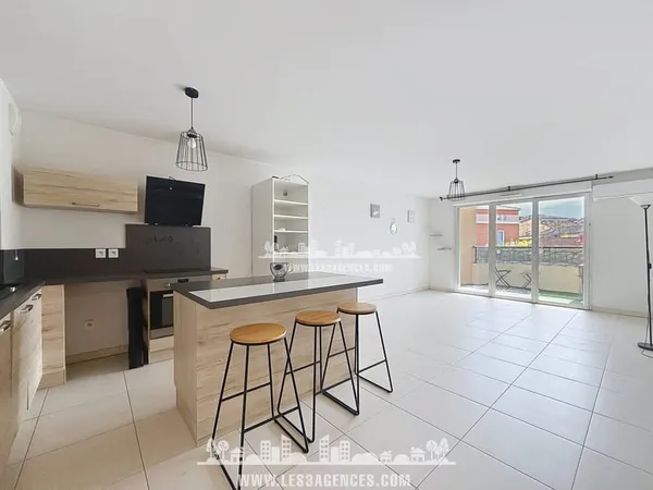 Appartement T3 & garage
