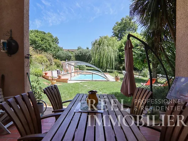 Maison d'architecte familiale - parc arboré et piscine