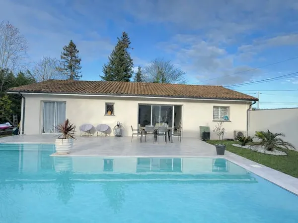 Maison 95 m² - piscine et garage - parcelle de 564 m² - LIBOURNE (33500) 