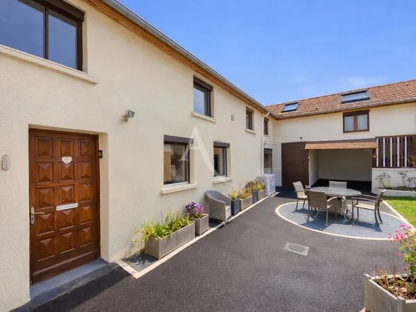 Maison Noisiel 8 pièce(s) 143 m2