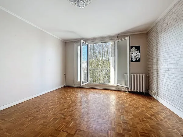 Appartement Noisy Le Sec 3 pièce(s) 55.73 m2