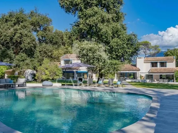 VILLA DE PRESTIGE - DOMAINE SÉCURISÉ VALBONNE 