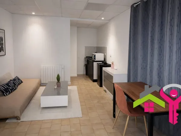 Studio meublé à louer secteur gare 